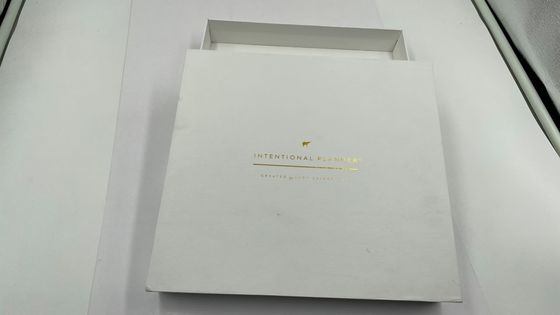 Universal Custom Handmade Luxury Matt White Lip And Base Gift Paper Box For Scarf